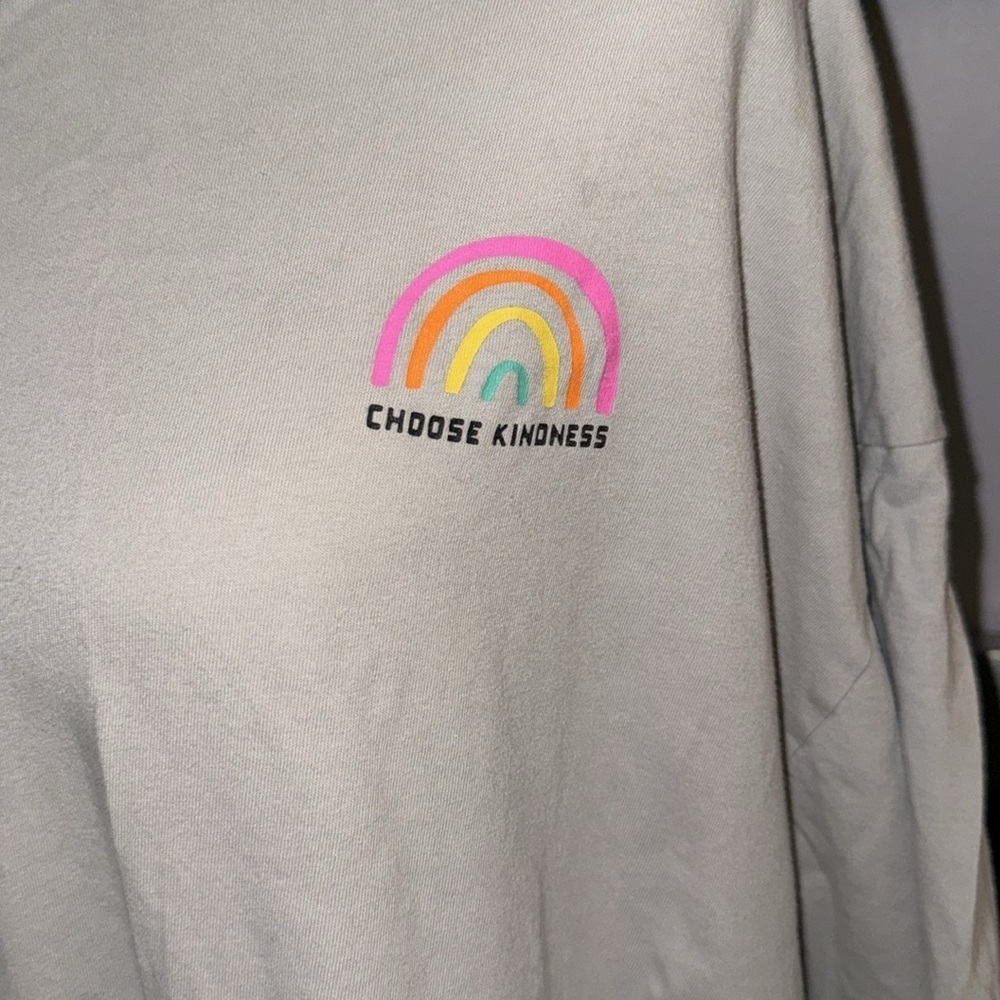 Victoria’s Secret pink one size tee “ it’s all love” “ choose kindness” - Picture 4 of 6